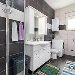 Rona Smokva Rijeka