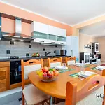 Rona Smokva Rijeka